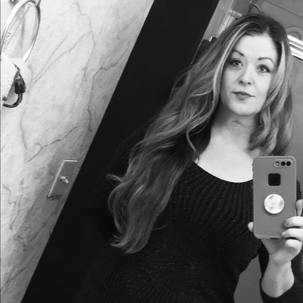 Meet your Posher, Carla